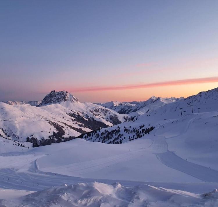 Mountain Lodge Neukirchen am Großvenediger Екстериор снимка