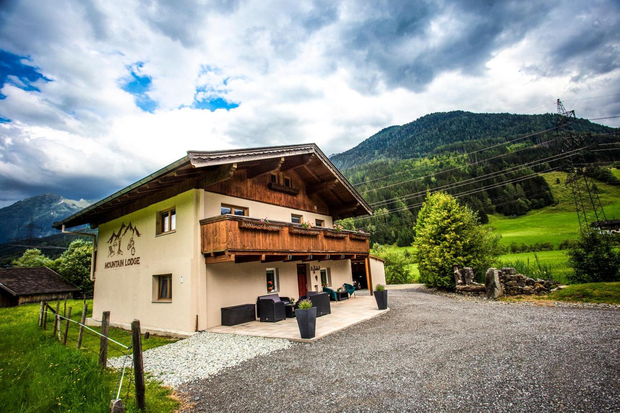 Mountain Lodge Neukirchen am Großvenediger Екстериор снимка