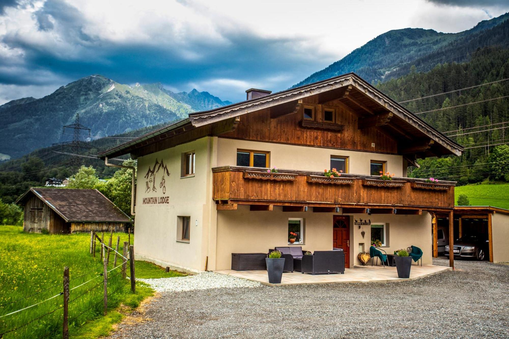 Mountain Lodge Neukirchen am Großvenediger Екстериор снимка
